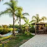 Τhalasso Palace Homes