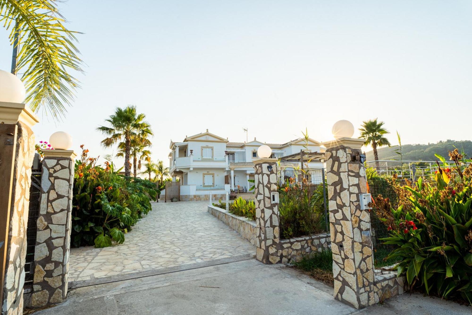 Dom wakacyjny τhalasso Palace Homes *