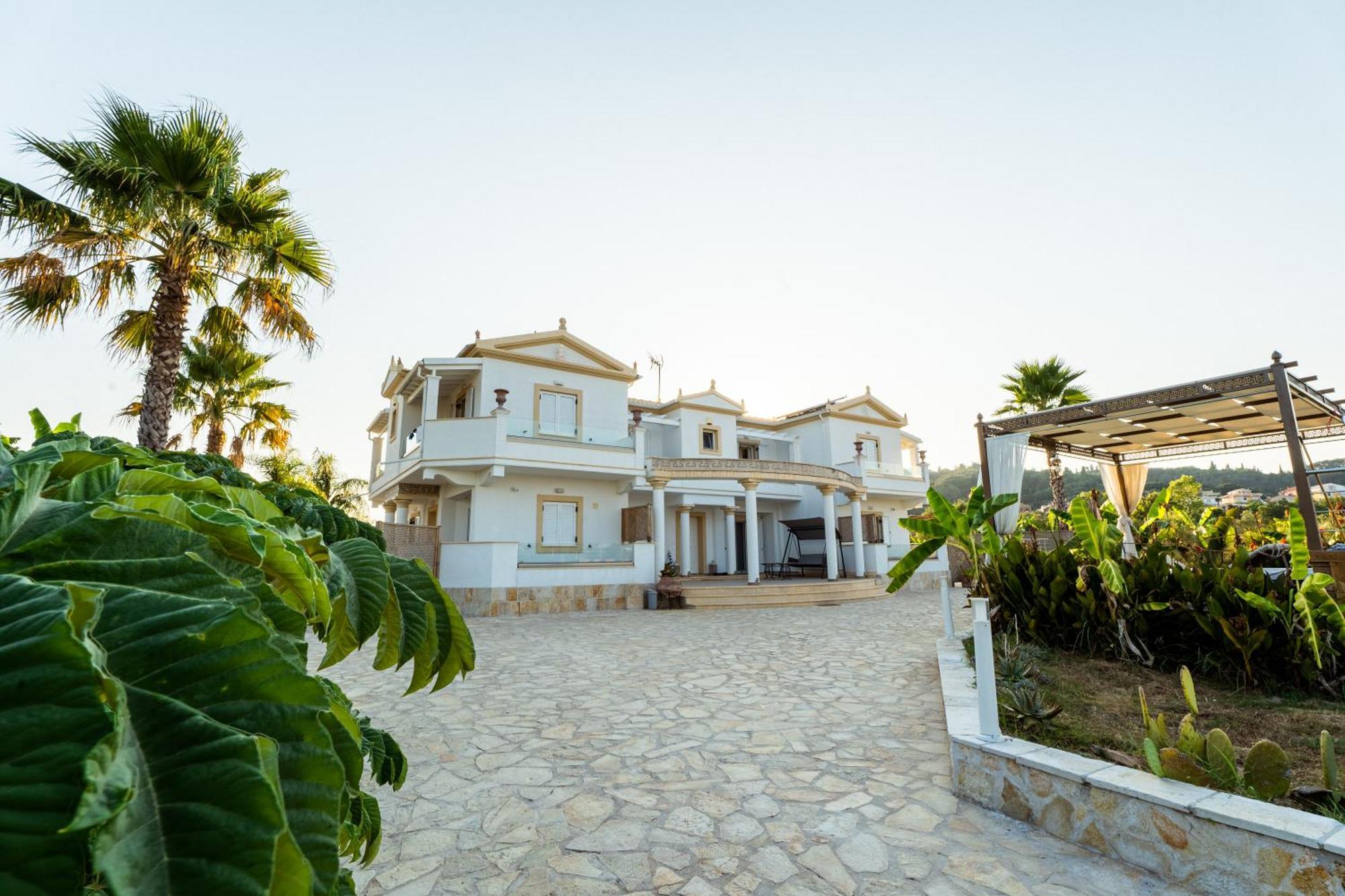 Dom wakacyjny τhalasso Palace Homes Petrití