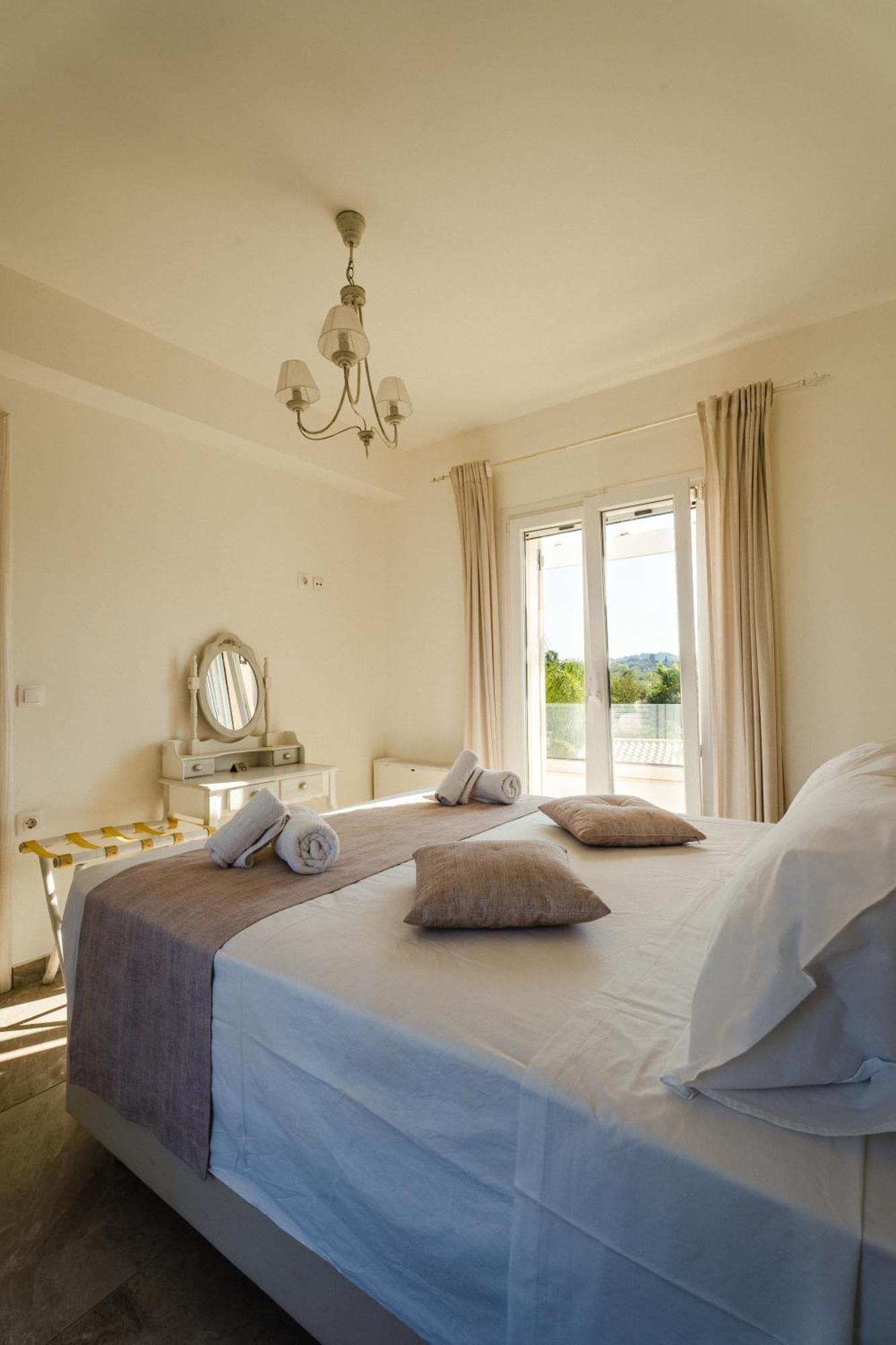 τhalasso Palace Homes Dom wakacyjny Petrití